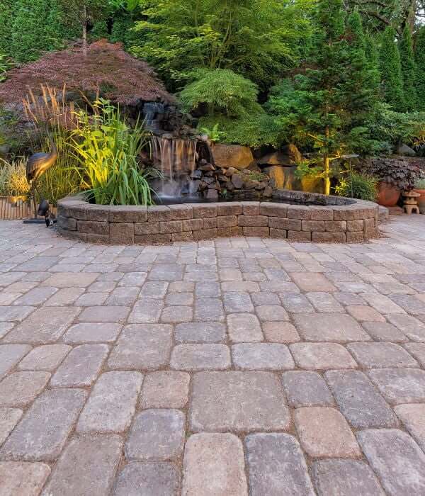 Custom Retaining Walls for Lasting Stability Custom Retaining Walls for Lasting Stability